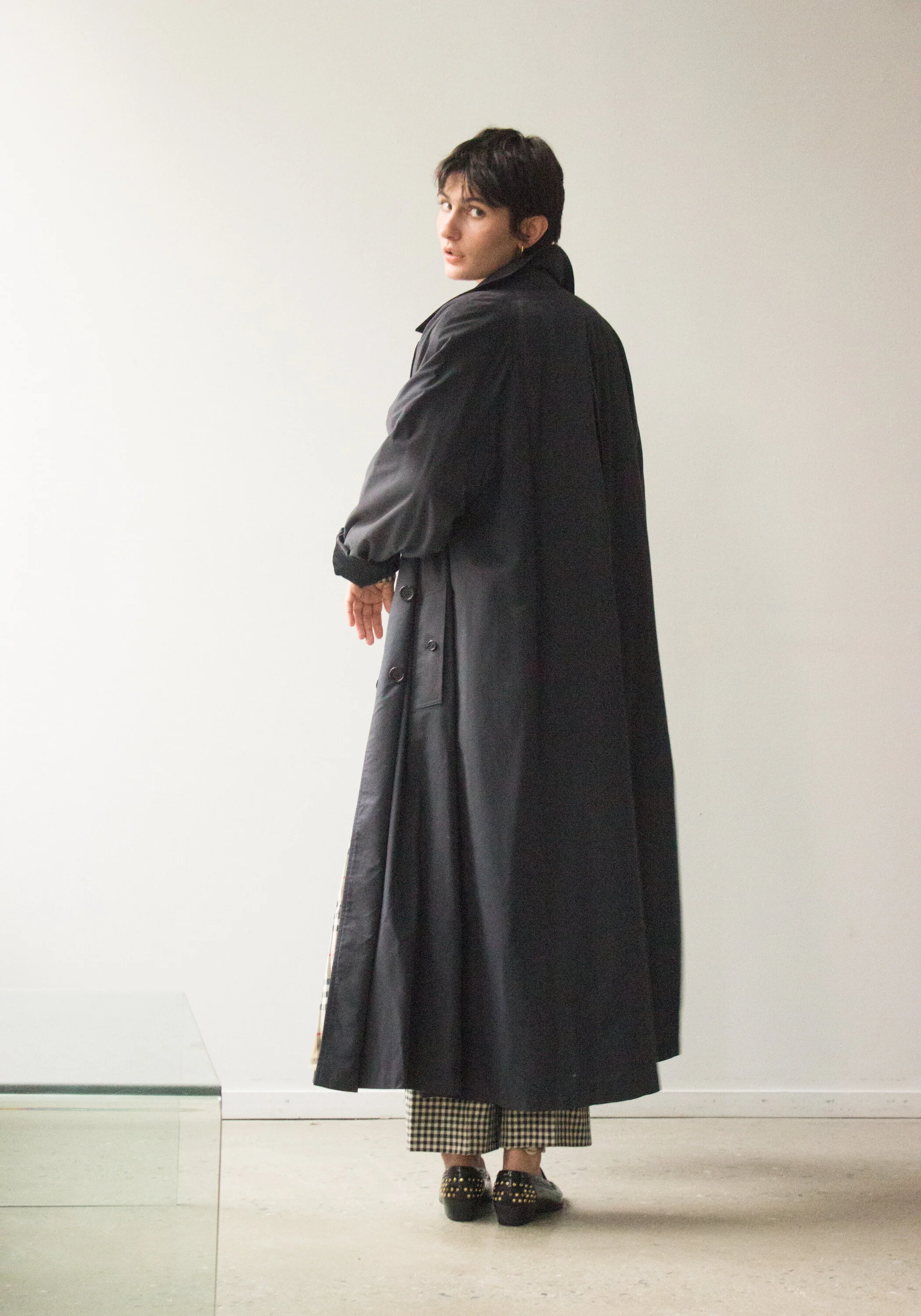 1980s Burberry Navy A Line Duster Jacket with Classic Lining Wayward Collection